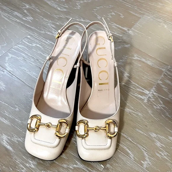 Gucci Sandals Size 8 AMAZING CONDITION Gucci Brown Leather Heels Horsebit Platform Sandals size 8  main image 4